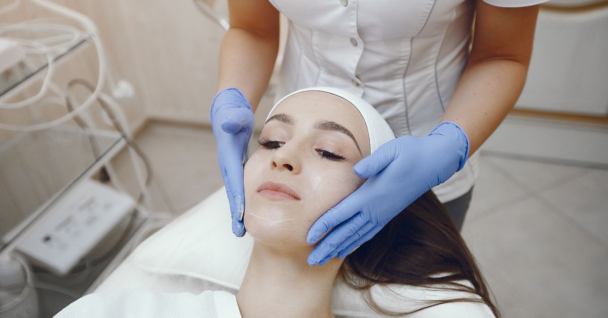 Medi facial in Kandivali